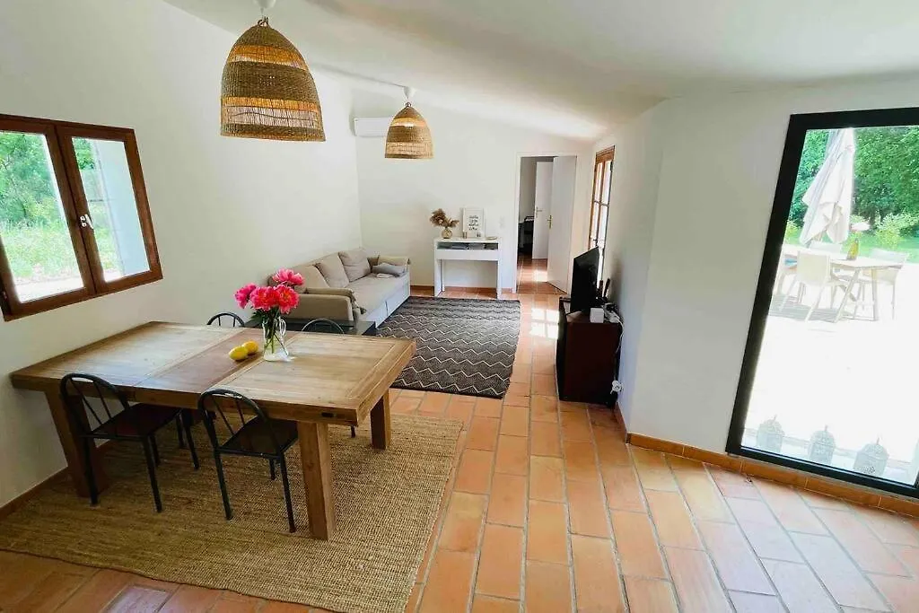 Vakantiehuis Mas De La Pivoine Villa Le Puy-Sainte-Réparade Frankrijk